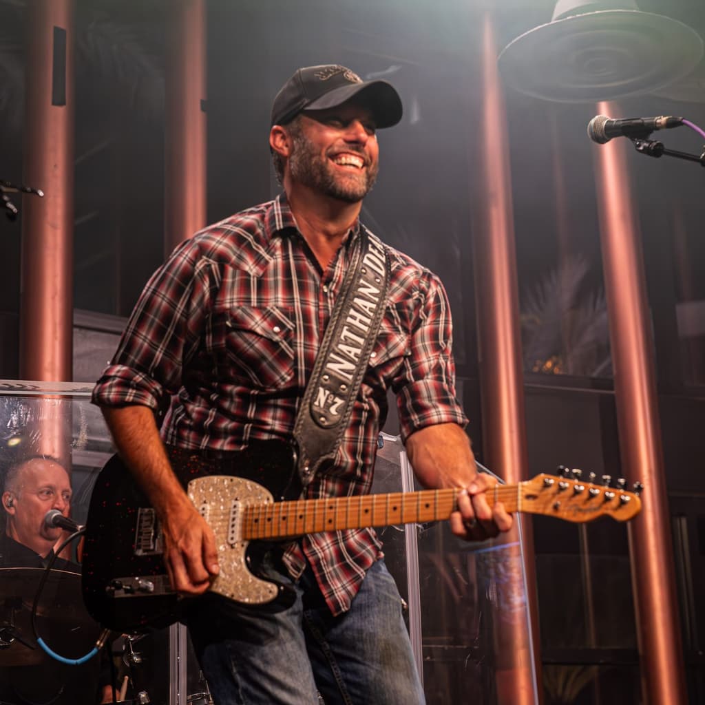 Nathan Dean performing